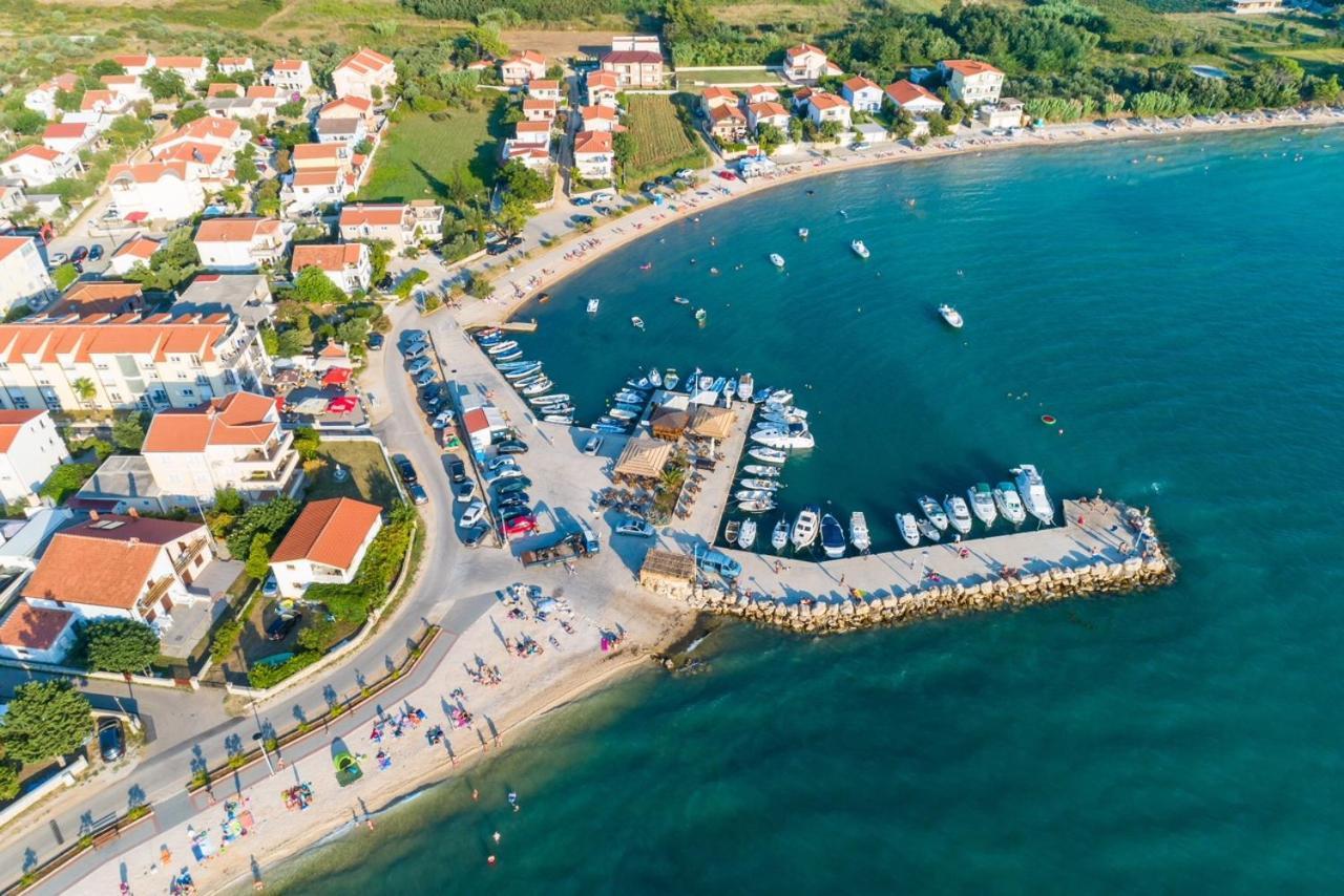 Apartment Nin - Vrsi At The Beach Esterno foto