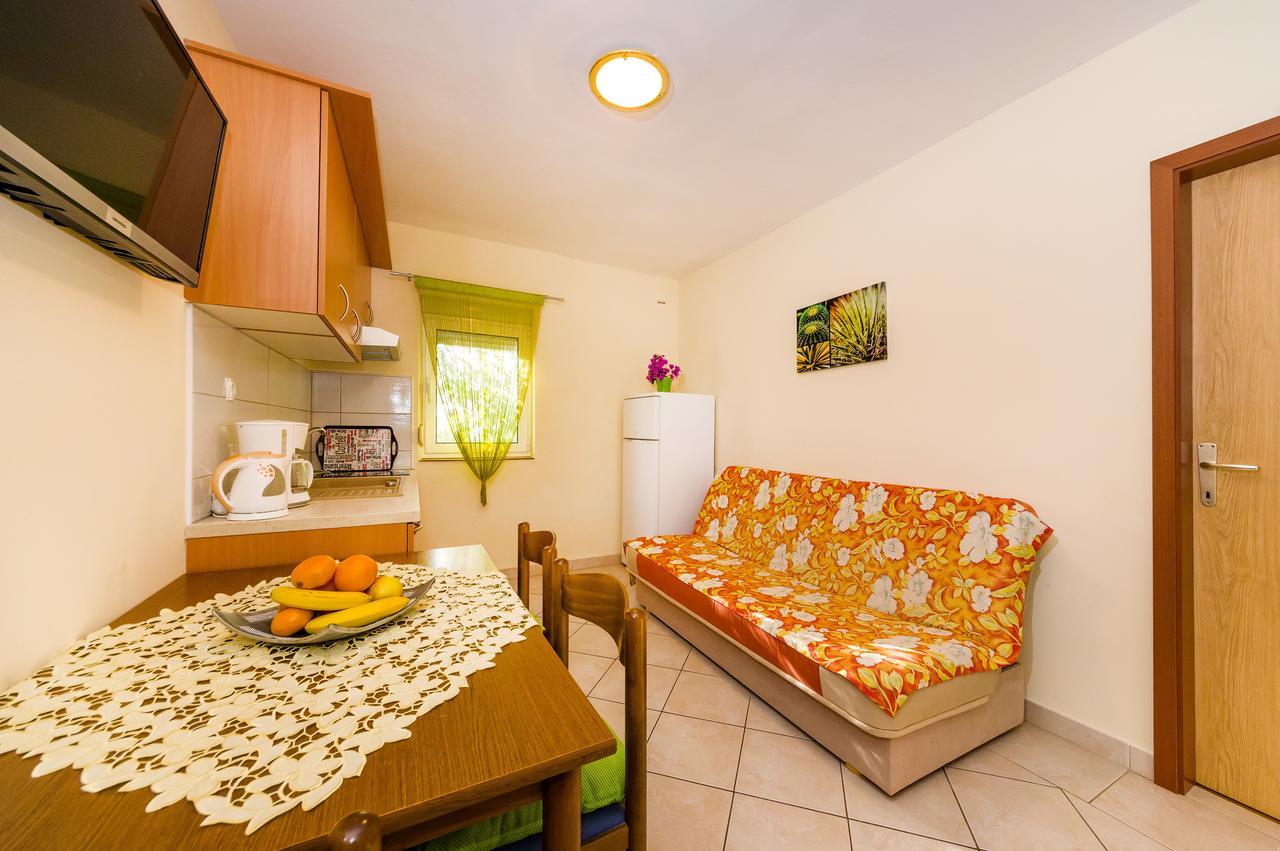 Apartment Nin - Vrsi At The Beach Esterno foto