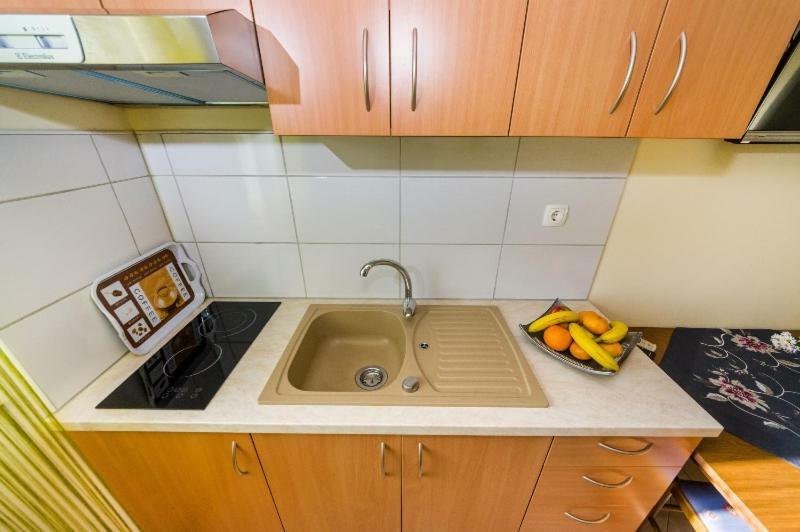Apartment Nin - Vrsi At The Beach Esterno foto